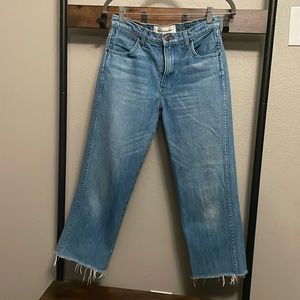 Reformation women’s Smart Ass Jeans size 26